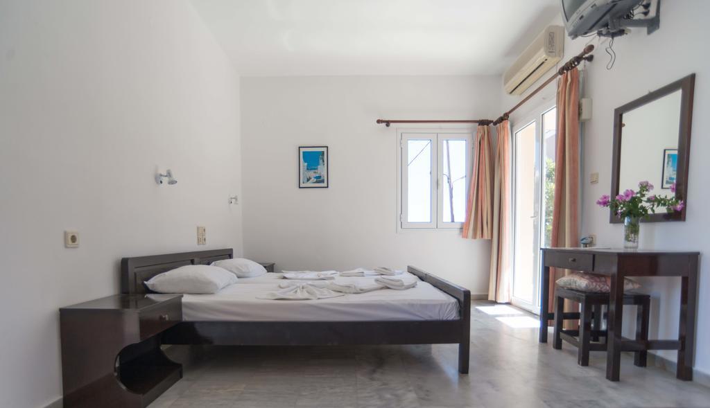 Belvedere Agia Marina Exteriér fotografie